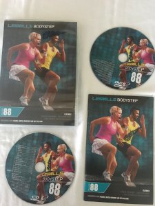 LesMills Routines BODY STEP 88 DVD + CD + waveform graph